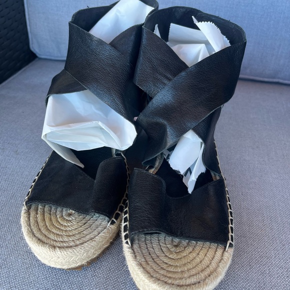 Eileen Fisher Black Espadrilles - Picture 2 of 10